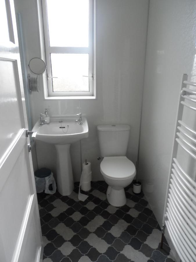 Beautifully Revovated, In The Heart Of Inverness Villa Esterno foto