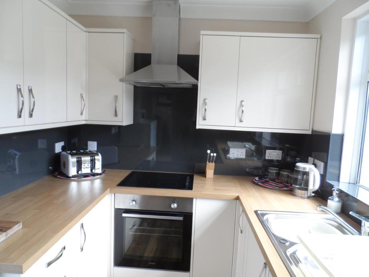 Beautifully Revovated, In The Heart Of Inverness Villa Esterno foto