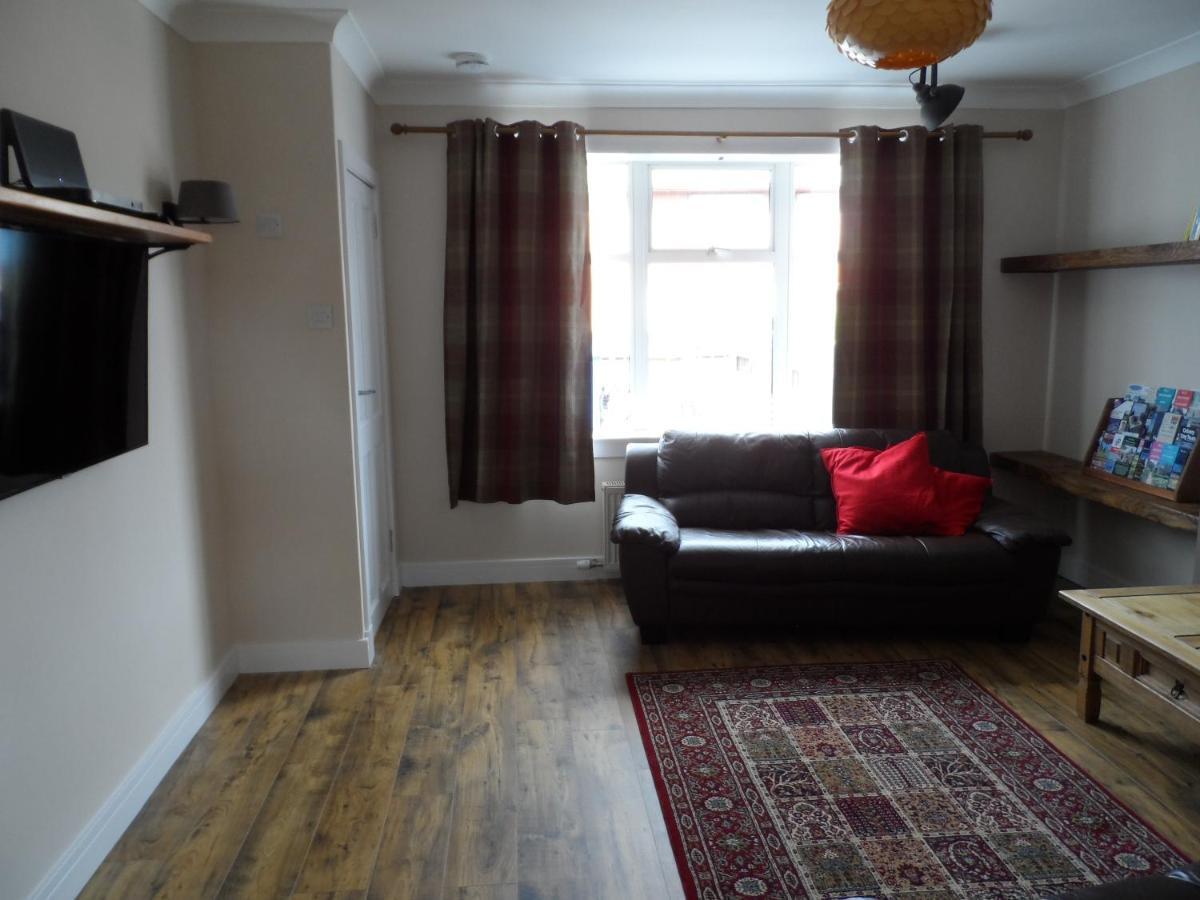 Beautifully Revovated, In The Heart Of Inverness Villa Esterno foto